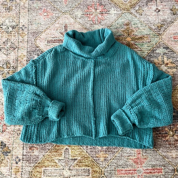 Free People - Picture 6 of 7